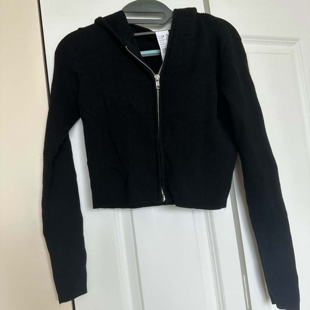 Knit crop jacket hoody.